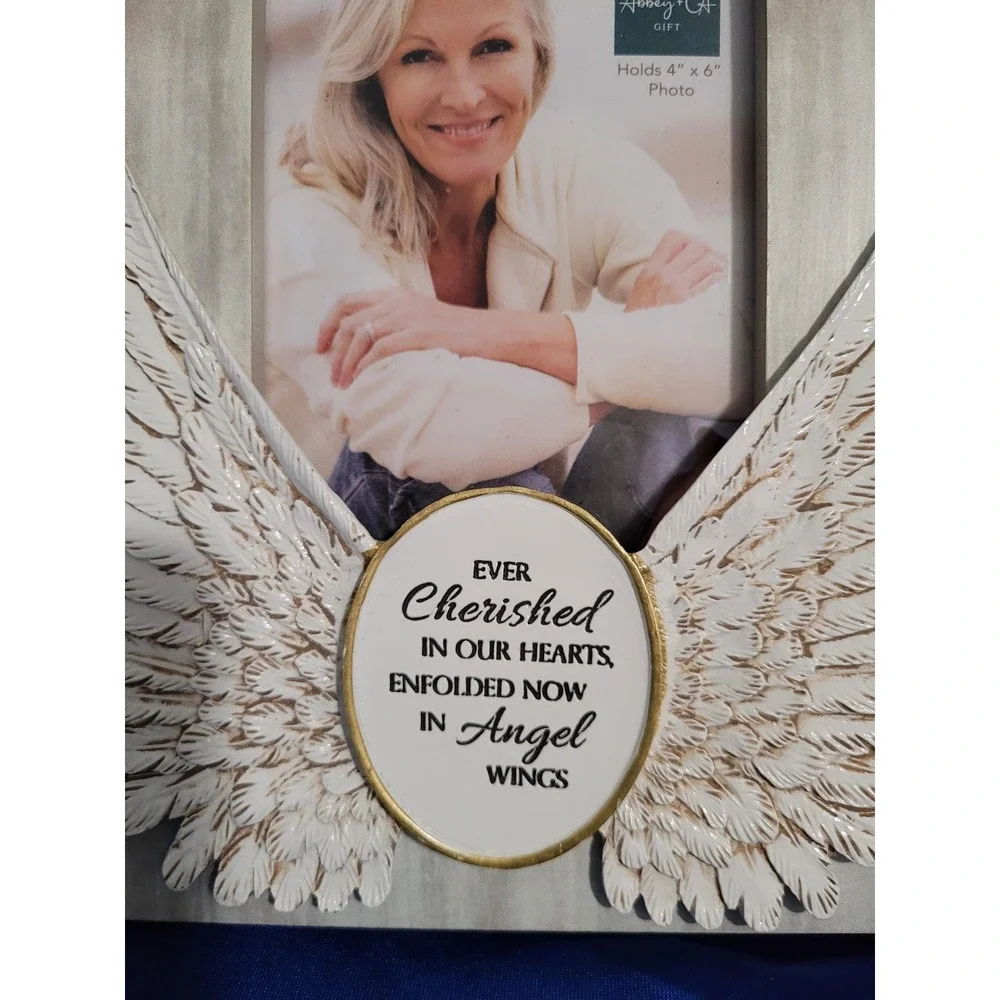 Memorial Picture Frame with Metal Angel Wings